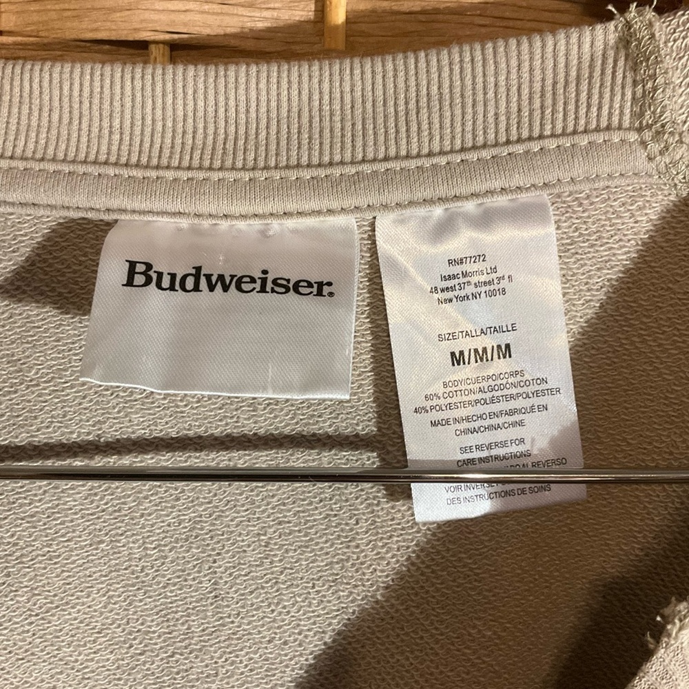 🦅 Budweiser Eagle Graphic Sweatshirt - Picture 6 of 10
